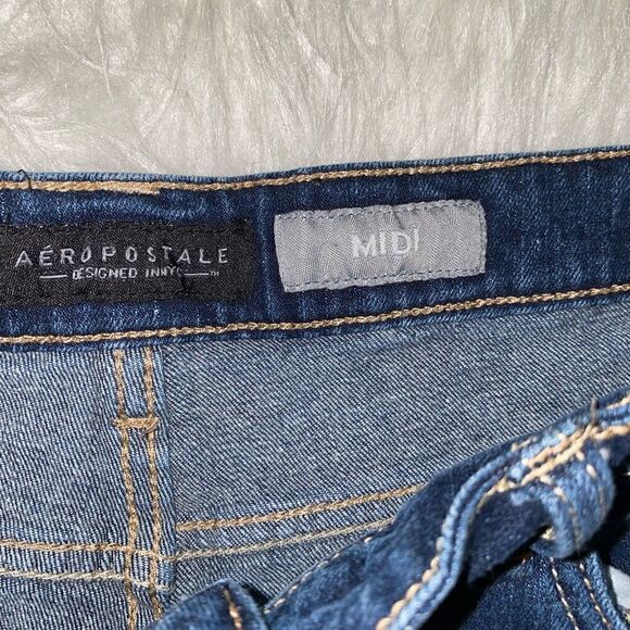 Aeropostale distressed MIDI Shorts - Picture 3 of 4
